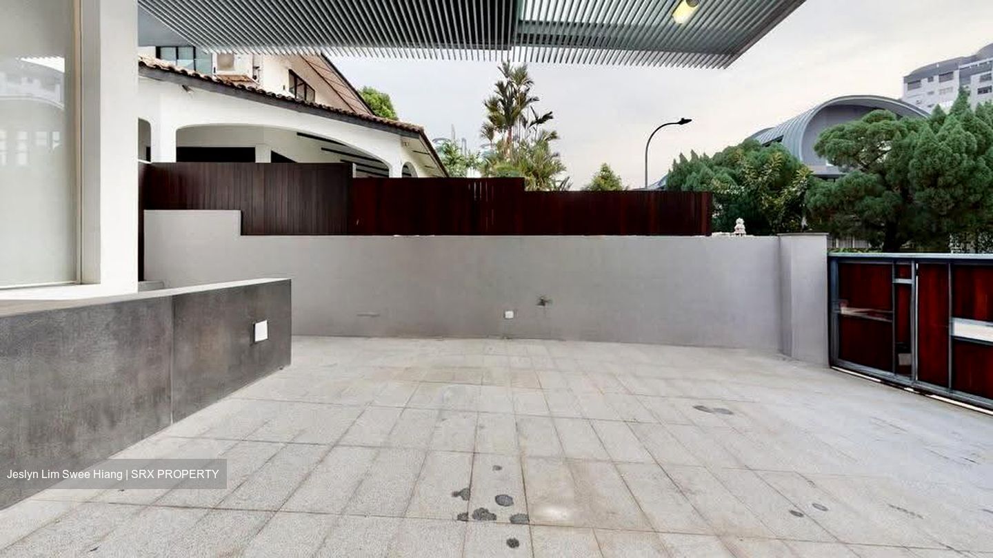 One Tree Hill (D10), Detached #612903521
